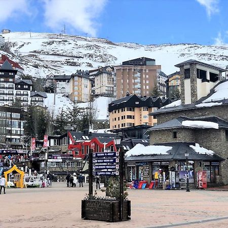 Ski Plaza Sierra Nevada & Zona Baja Exterior foto