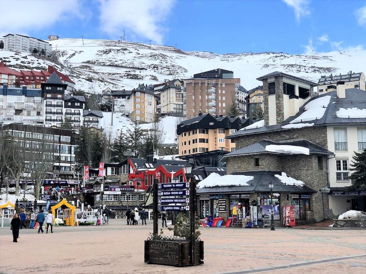 Ski Plaza Sierra Nevada & Zona Baja Exterior foto