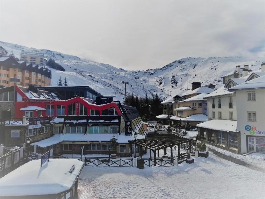 Ski Plaza Sierra Nevada & Zona Baja Exterior foto
